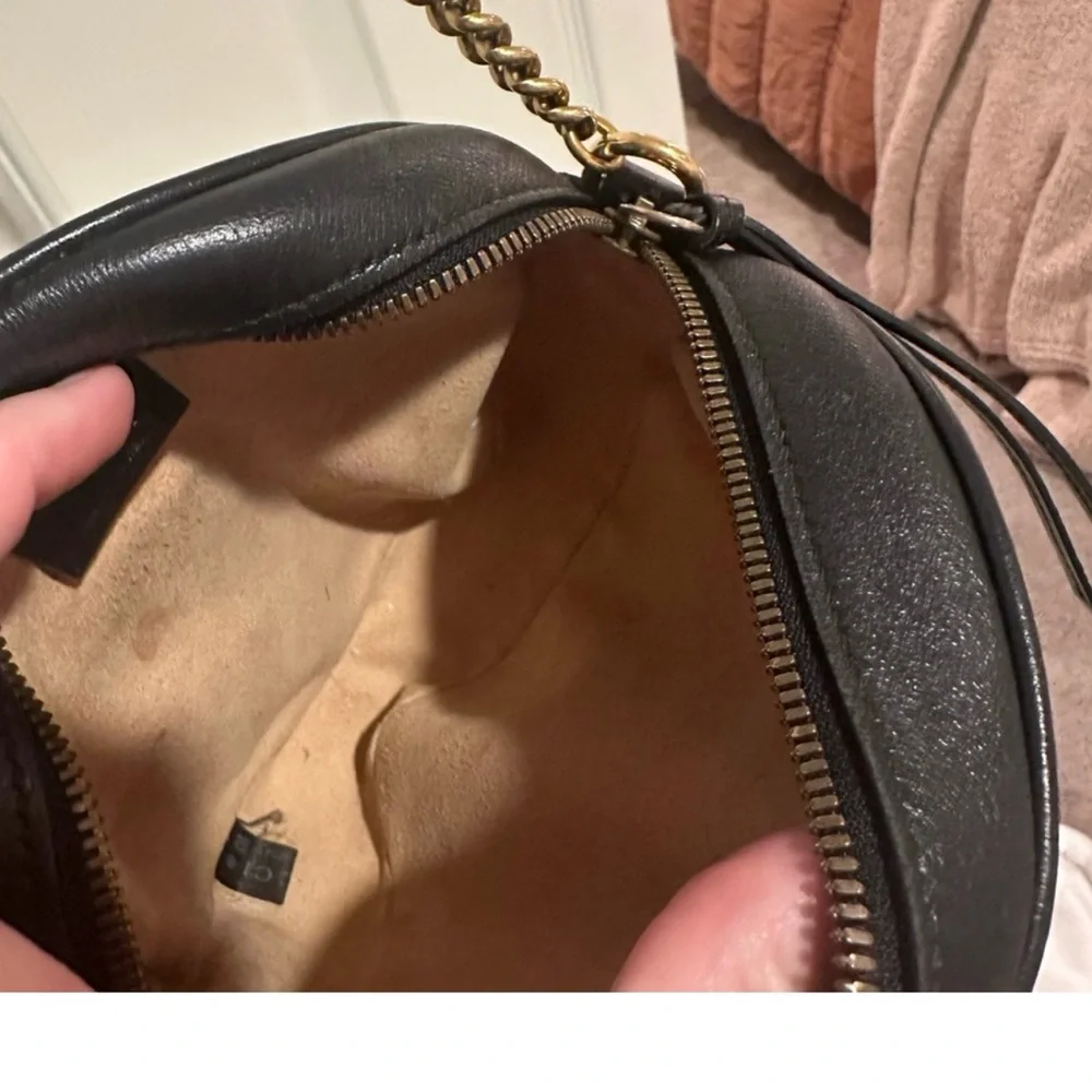 Gucci Black Round Marmont crossbody - Picture 4 of 4